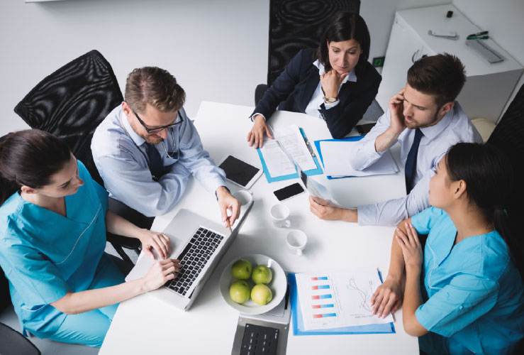 team-doctors-meeting2